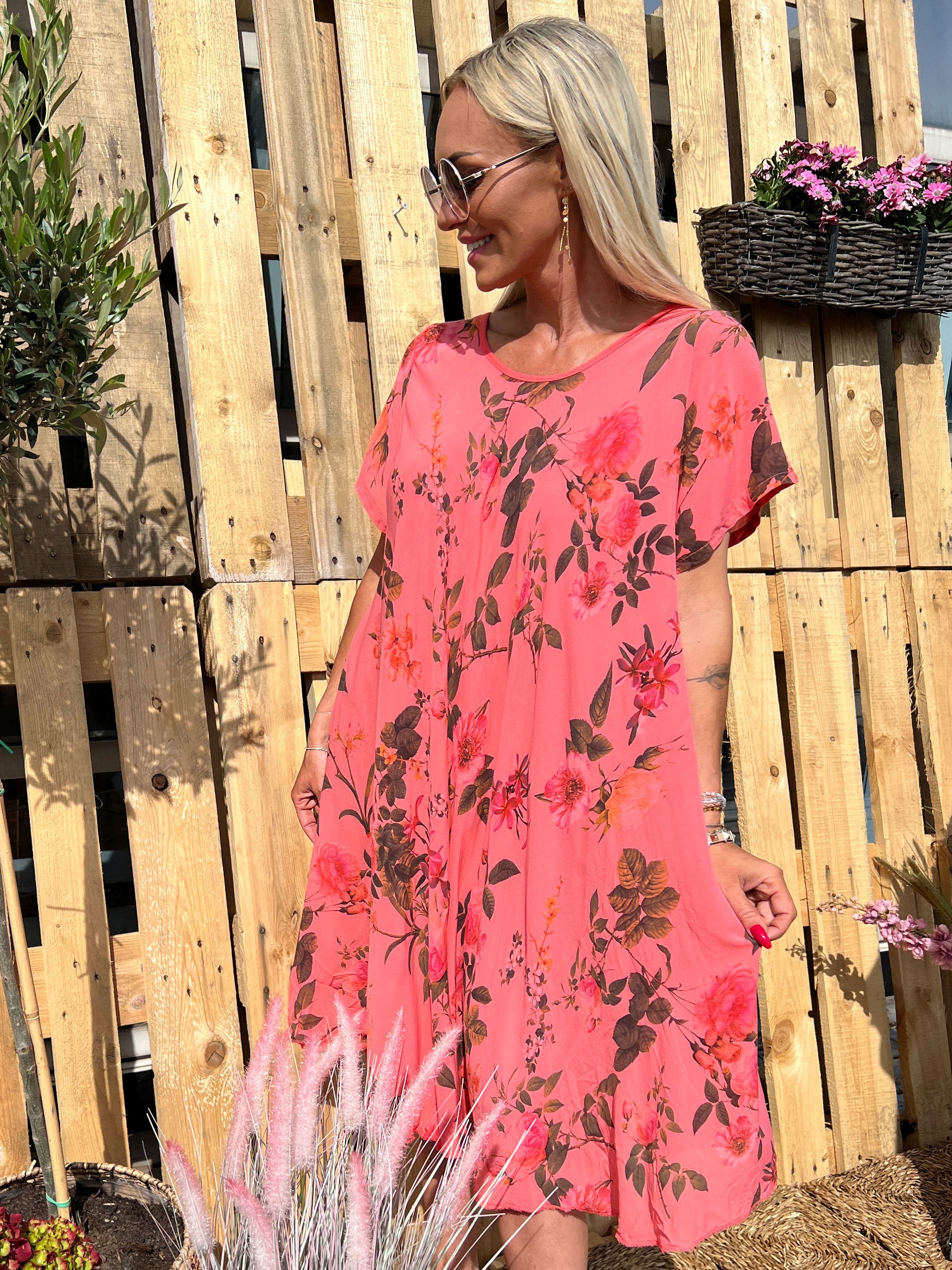 Anastasia - Klänning med blommigt tryck